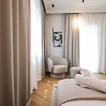 Estium Heritage 4* زادار