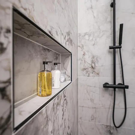 Πανσιόν Estium Heritage 4*