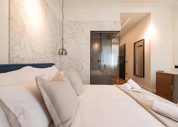 בית הארחה Estium Heritage 4*