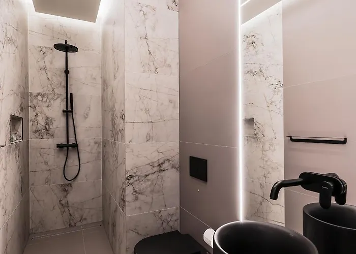 Estium Heritage זאדאר